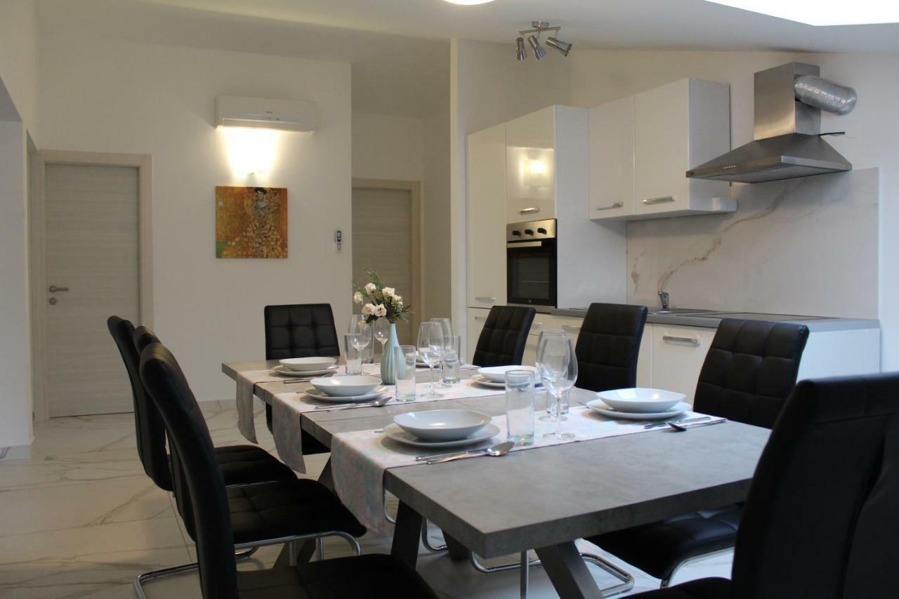 Casa Rados Fazana Apartment ภายนอก รูปภาพ