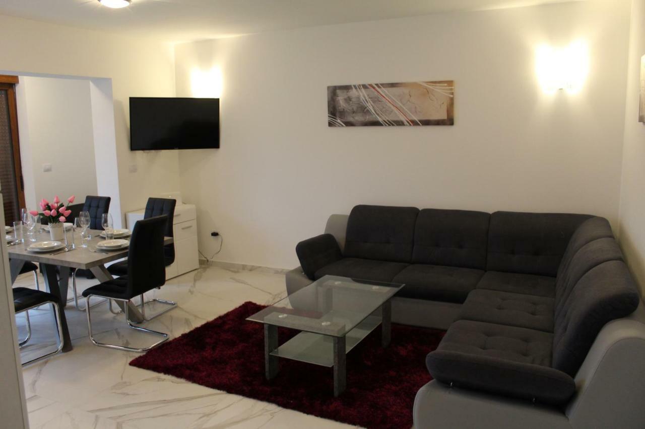 Casa Rados Fazana Apartment ภายนอก รูปภาพ