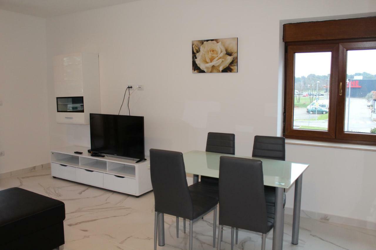 Casa Rados Fazana Apartment ภายนอก รูปภาพ